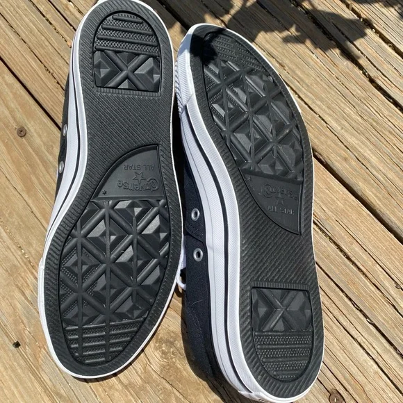 NEW Black Converse All Stars. Lace up
Size 8.5 men’s. 10.5 lady’s. Padded tongue - Picture 5 of 5